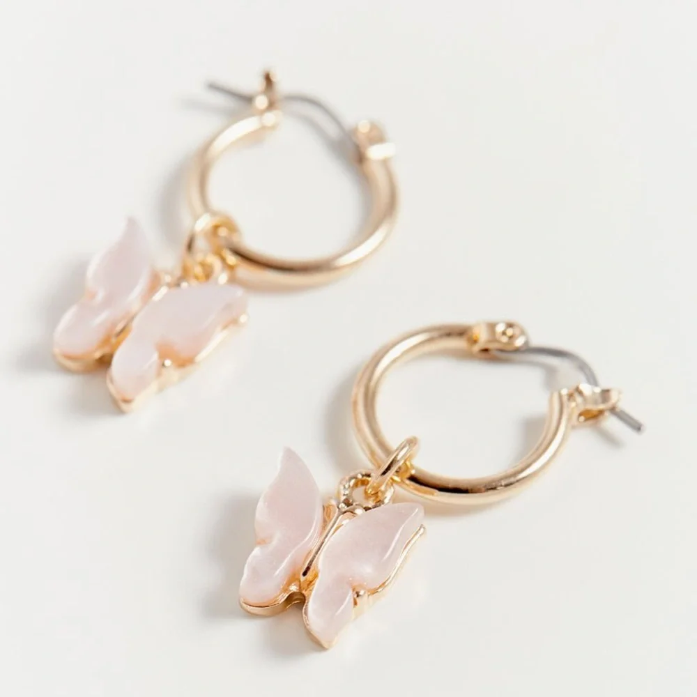 NWT UO Mini Butterfly Charm Earring - Picture 5 of 5